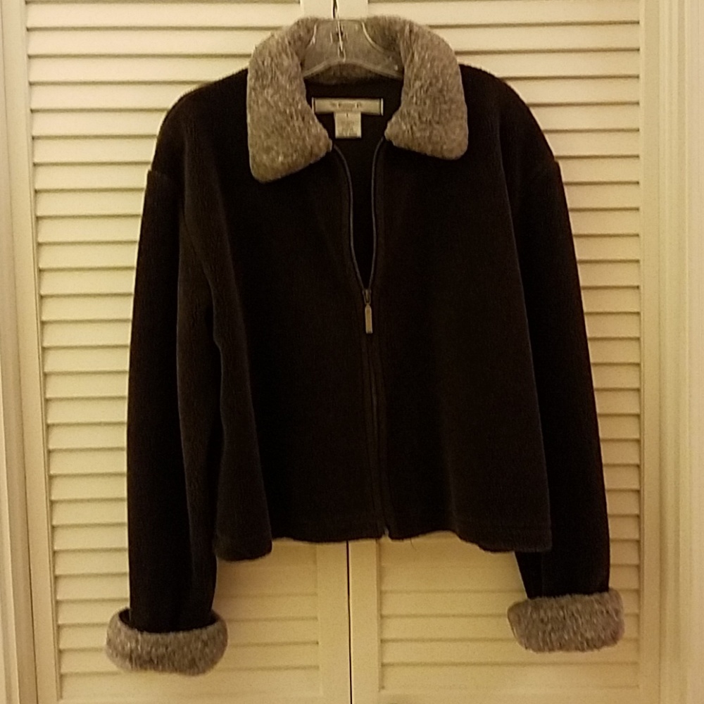 The Barrage Co..brown zip up jacket